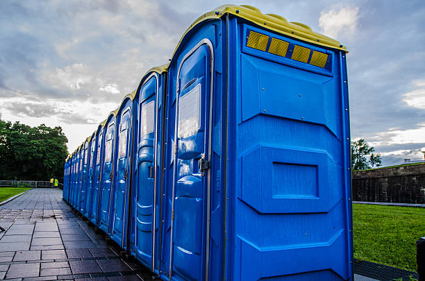 Portable bathroom rental in Dale, IN
